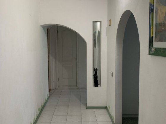 Продаю свою 3-кімнатну квартиру на першому Таврійському, м. Херсон. Херсон