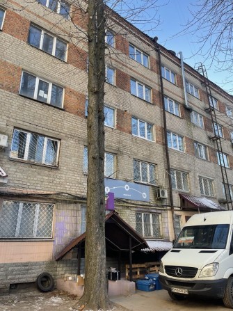 Продаж кімнати в гуртожитку в центрі міста - фото 1