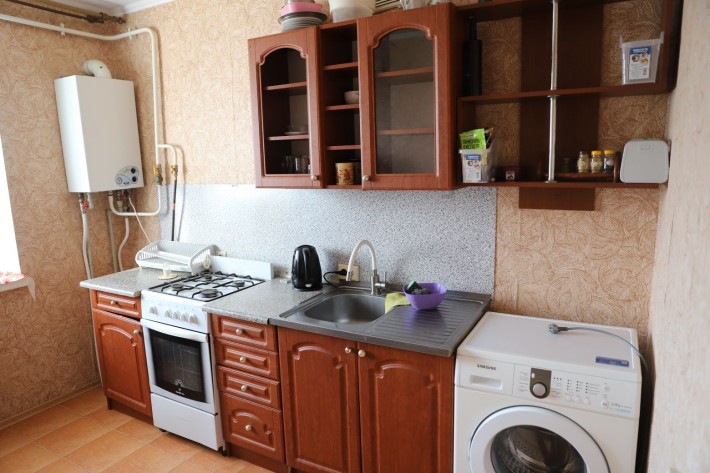 Продаж 1 К. квартири в цегляному будинку, 5 поверх, А\О. - фото 1