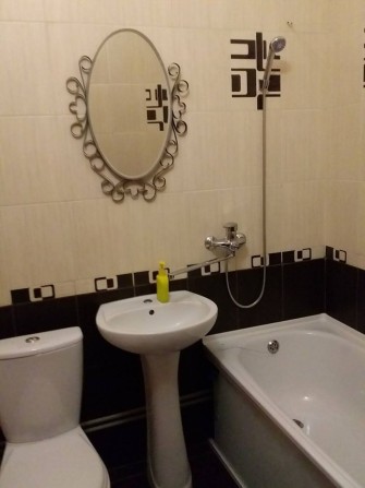 Продам 2к квартиру на Петропавлівській - фото 1