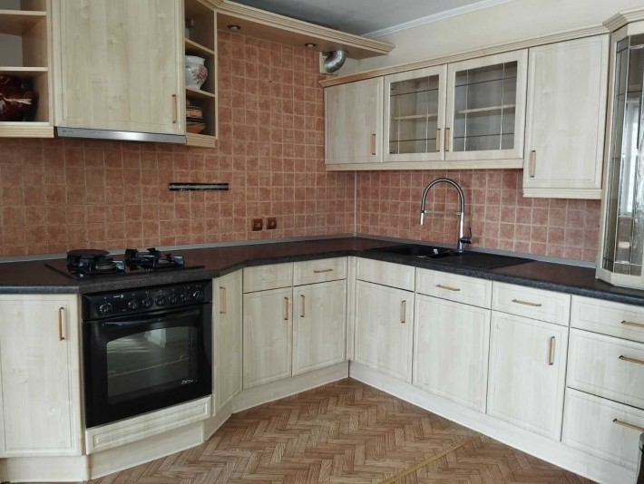 Продам 3-х кімн кв 80 м кв, Тааврійський - фото 1