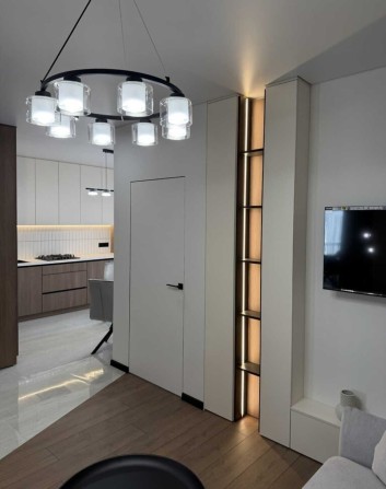 Продаємо стильну квартиру в Центрі міста ЖК Централ Хол - фото 1