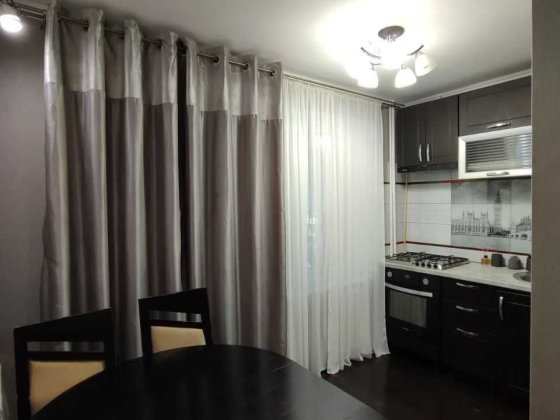 Продам 1к квартиру в Київському р-н, 1/5 поверх, 45 м2, євроремонт Полтава