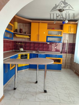 Продам 4кмн квартиру - фото 1