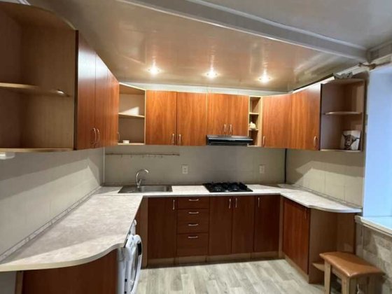 2к квартира Цегляний будинок покращеного планування ремонт Полтава