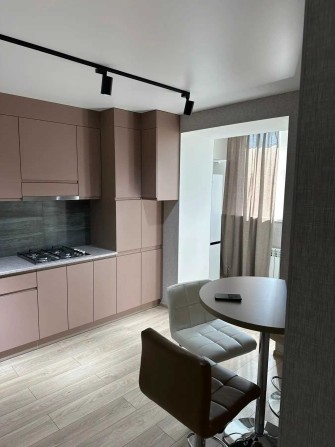 Продаж 1 кімнатної квартири. Новобудова.4/9 Євро ремонт.№19350 - фото 1