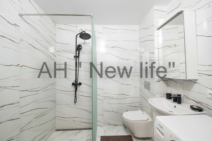 Однокіматна квартира в новобудові. З меблями та технікою - фото 1