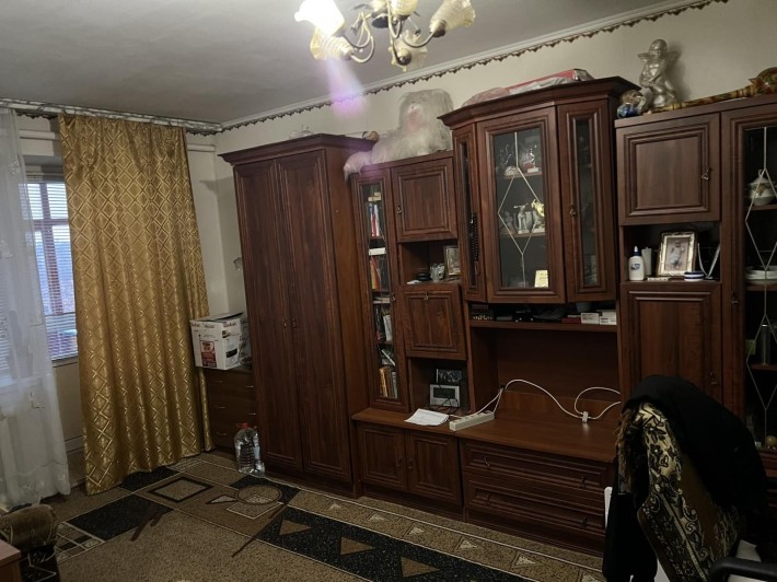 Продам двух кімнатну квартиру - фото 1