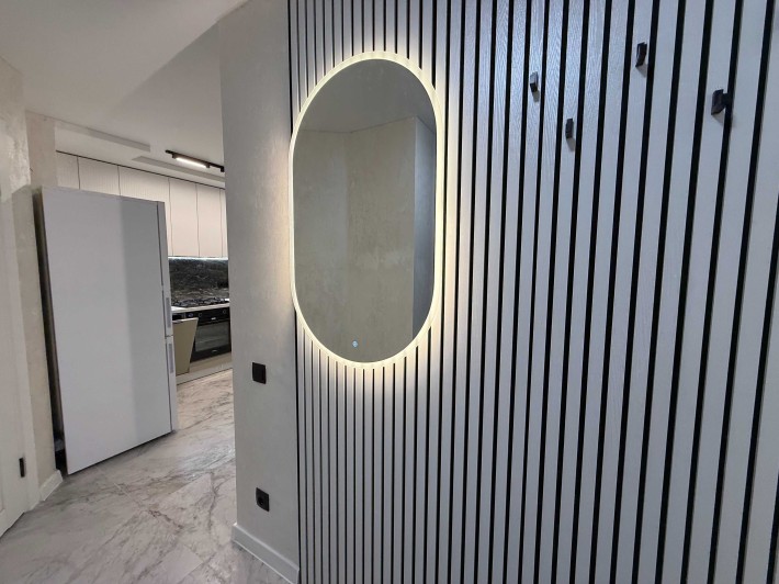 Продам трикімнатну квартиру у новобудові на 3-му поверсі - фото 1