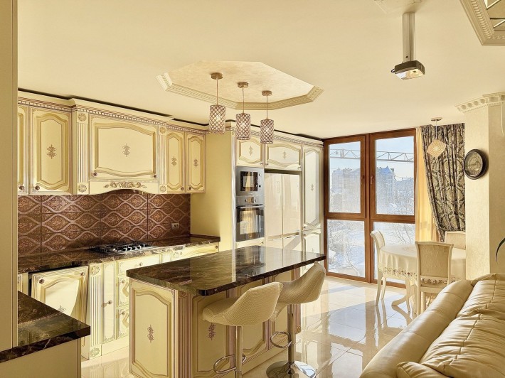 Продаж елітної квартири вул.Білецька біля озера - фото 1