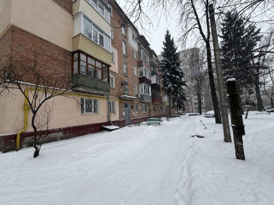 Продам 2-шку в центрі міста біля парку Сумы