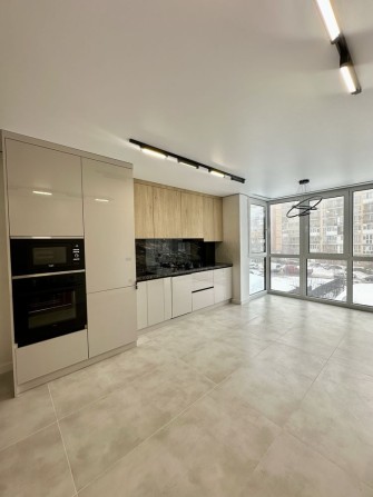 Продаж квартири вул. Білогірська, новобудова, Центр - фото 1