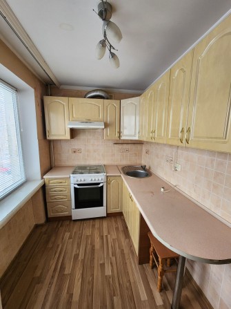 Продається 2 кім київка вул. Полєтаєва - фото 1