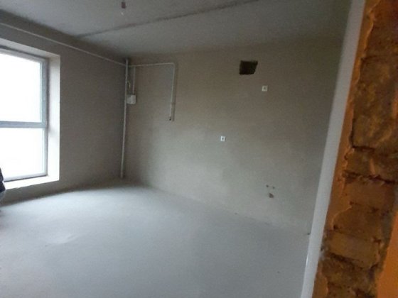 Продам 2-кімнатну квартиру в тихому районі! Ровно