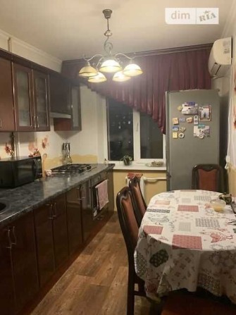 Продаж трьохкімнатної квартири 5/9 пов Розділ. кімнати Сади №14851 - фото 1