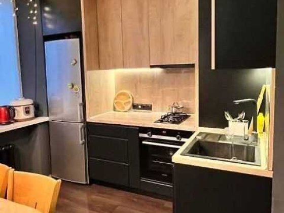 Продаж 2-кімнатної квартири в самому Центрі міста. Цегла. 2-ий поверх Полтава