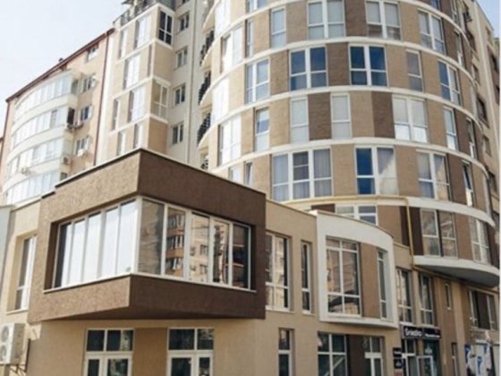 Продається здана 1новобудова, вул.Героїв Майдану Чернівці