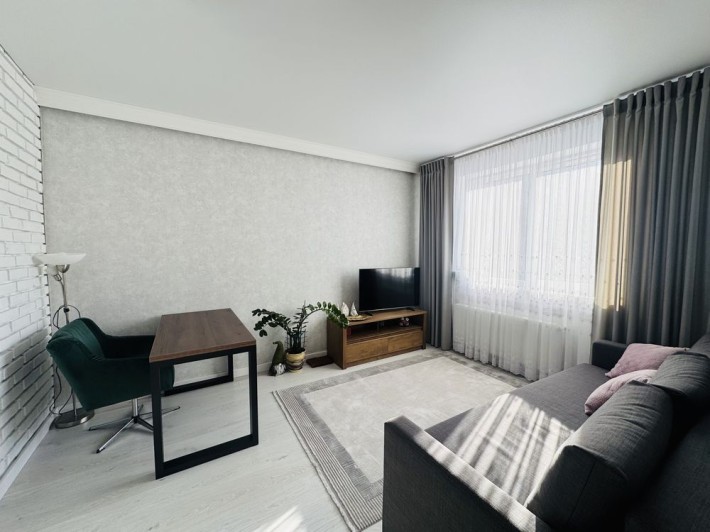 Продам укомплектовану квартиру в новобудові!! - фото 1