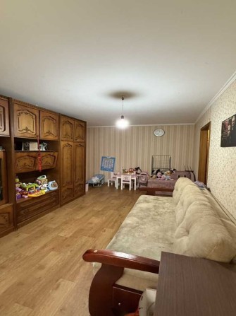 Простора 3-к квартира на ЖБІ — заходь і живи! Є-Відновлення ТАК!!! - фото 1