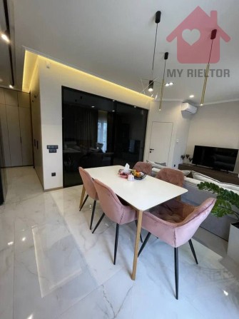 Продаж однокімнатної квартири по вул.Клочарука - фото 1