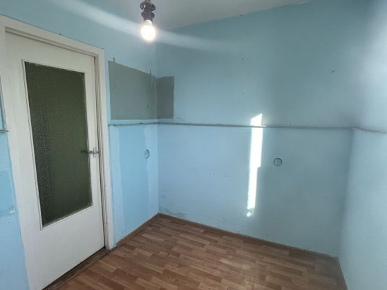 Продаж 1к квартири , цегляний будинок, 2 поверх, 39 кв.м. Ужгород