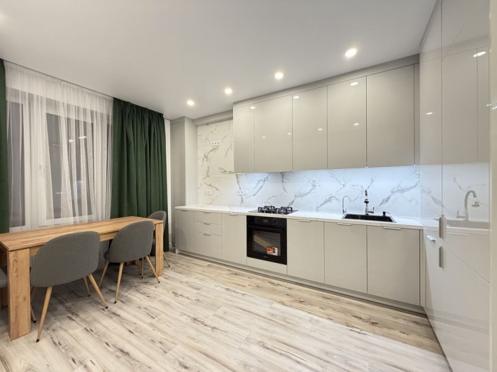 1-Кімнатна «На Щасливому» вул. Боголюбова 1. ЖК «Дрім Сіті» - фото 1