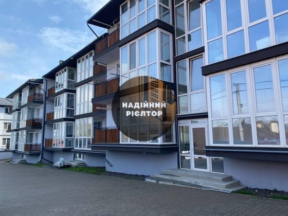 Продаж просторої 2-кімн новобудови вул. Квітки Цісик Черновцы