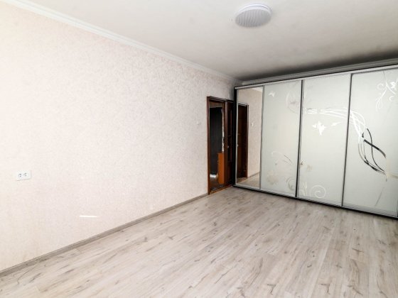 Повноцінна ОДНОКІМНАТНА квартира Ровно