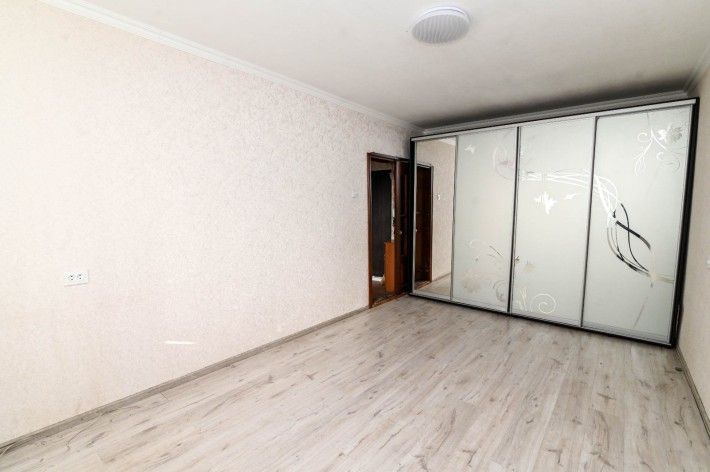 Повноцінна ОДНОКІМНАТНА квартира - фото 1