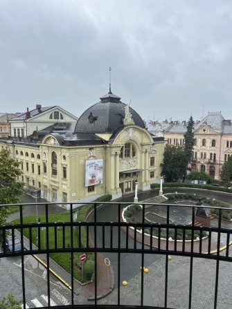 Продаж! Квартира з видом на драмтеатр — історичний центр міста - фото 1