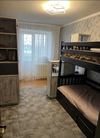 В продажу тепла 3к квартира з ремонтом - фото 1