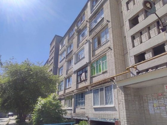 Продаж 1-кімн в Цегляному будинку 4/5 поверх Суми