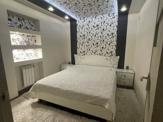 Продаж трикімнатної квартири Ужгород