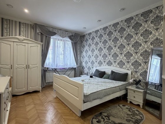 Продається квартира 2 кімнатна в центрі міста Ужгород