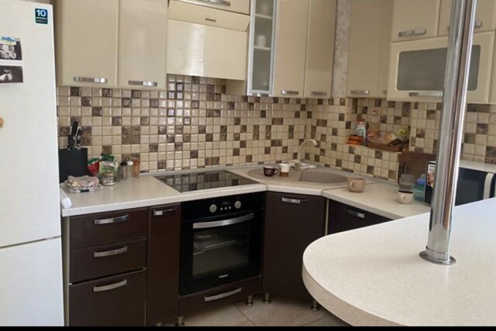 Продаж 2- х кімнатноі квартири в центрі - фото 1