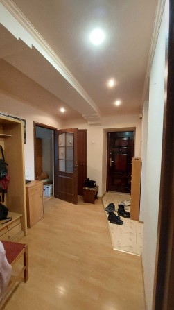 Продається 2 кімн.квартира поруч центр,  озеро - фото 1