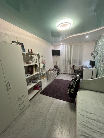 Продаж квартири в новому будинку  з меблями та технікою  р-н Левада - фото 1