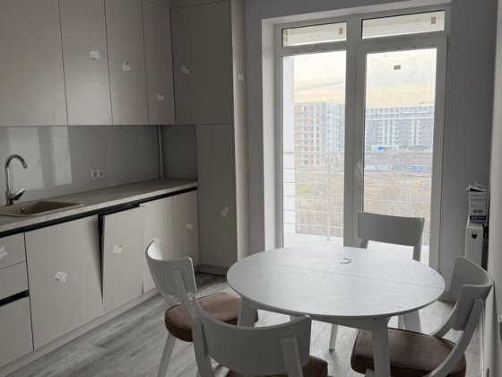 Продаж 1 кімнатної квартири з ремонтом Ужгород