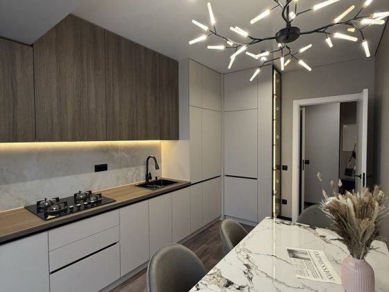 Продаж квартири, район Тц Майдан Черновцы