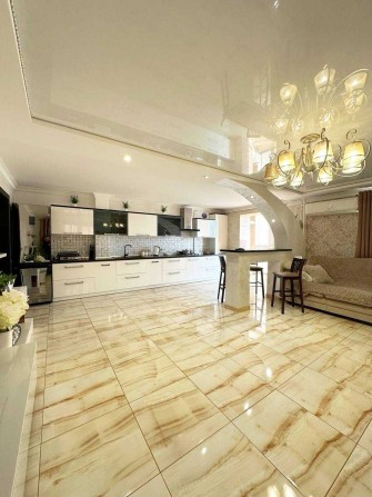 Продаж 3 кімнатної квартири вул. І. Сірка. НОВОБУДОВА - фото 1