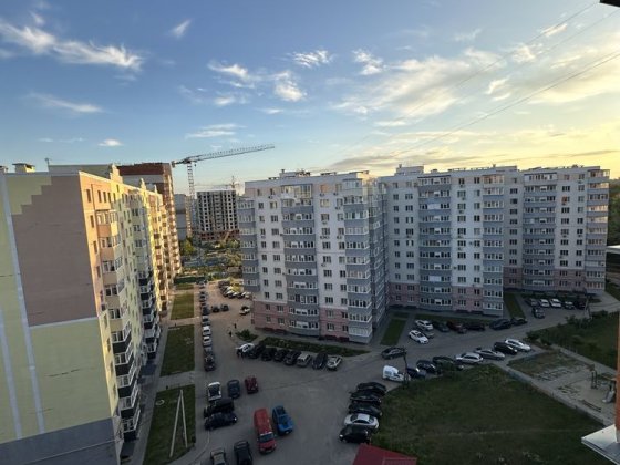 Продаж чотирьохкімнатної квартири з а/о в центрі від власника Суми