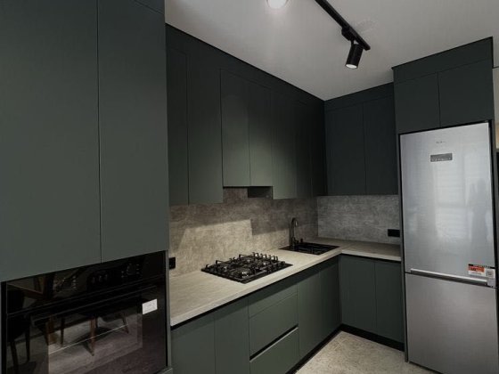 Продаж укомплектованої 1к квартири з сучасним ремонтом на Щасливому Рівне