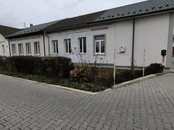 Продається 2-х кімнатна квартира по вул. Хотинській Чернівці