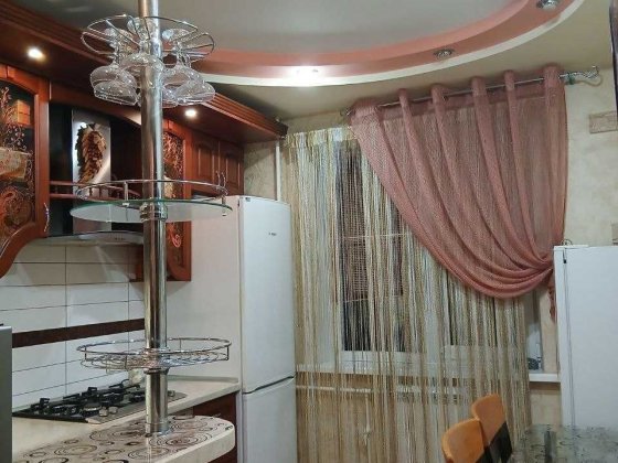 Продаж 4-кімнатної квартири по вул. Збройних Сил України Суми