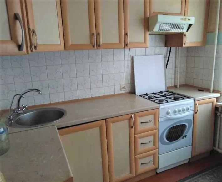 Продаж 3-кімнатної квартири вул. Революції Гідності (вул. Супруна) - фото 1