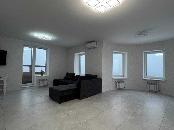 У продажу простора квартира в новобудові в ЦЕНТРІ міста Суми