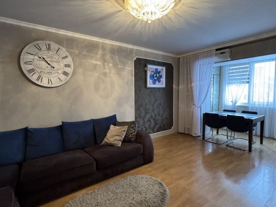 4х кімнатна чешка на Комаровв Черновцы