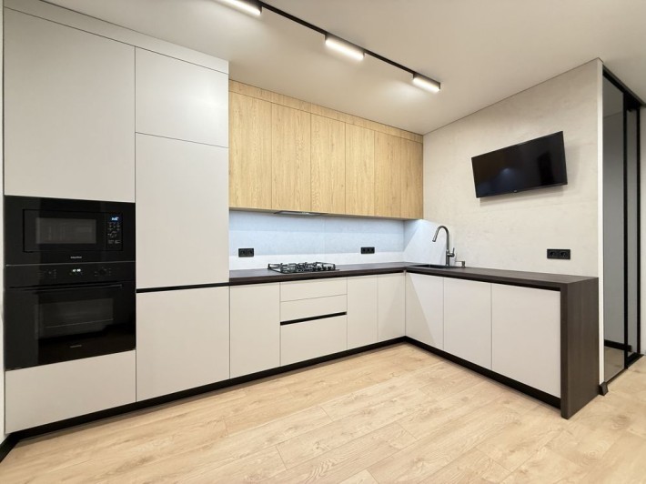 1-Кімнатна «На Щасливому» вул. Студентська 24а. 4-й пов. Є Все! - фото 1