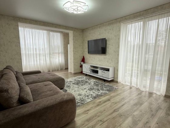 БЕЗ КОМІСІЇ!! ТЕРМІНОВИЙ продаж 3к квартири в новобудові!! Ровно