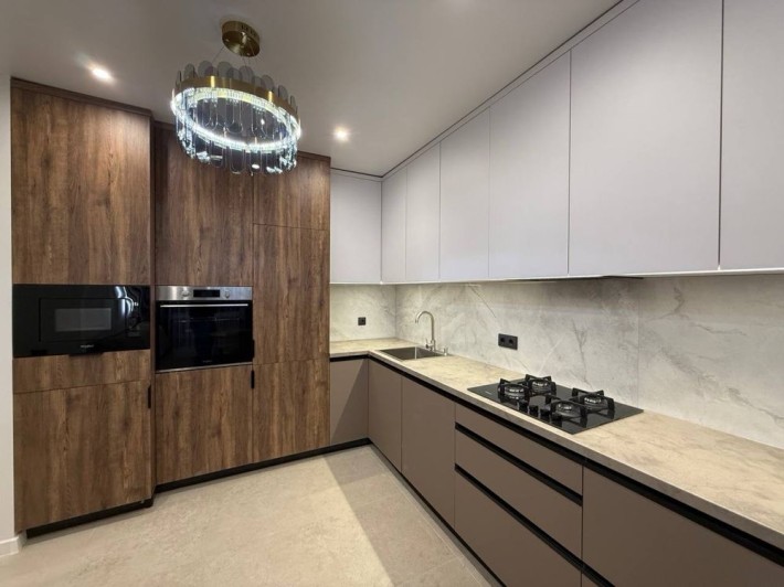 Продається 1 кімнатна квартира по вул. Лепкого - фото 1